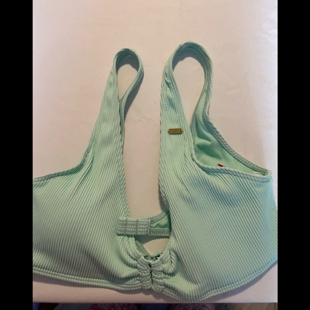 Roxy seafoam green Bikini Top NWT